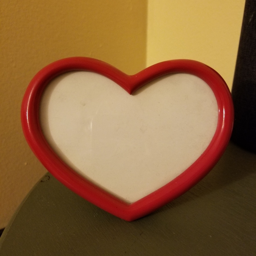 Heart shaped picture frame